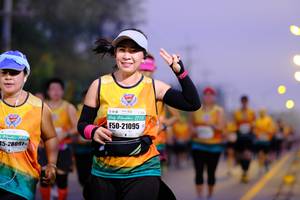 BIB: 2112, 21095, 28097
                            <button type="button" onclick="openModal(8647220)" class="btn btn-primary btn-sm float-right btn-popup" data-toggle="modal" data-target=".modal-high-quality">
                        <i class="fas fa-shopping-cart"></i> Add to Cart
                    </button>
                                            <button type="button" onclick="isThisMe(8647220, true)" class="btn btn-success btn-sm float-right btn-popup btn-isme hidden" data-toggle="tooltip" data-placement="bottom" title="นี่คือรูปของคุณใช่ไหม คลิกที่นี่เพื่อเอาเข้าอัลบั้ม">
                        <i class="fas fa-plus"></i> Add to album
                    </button>
                    <button type="button" onclick="isThisMe(8647220, false)" class="btn btn-warning btn-sm float-right btn-popup btn-isnotme hidden">
                        <i class="fas fa-ban"></i> Remove from album
                    </button>